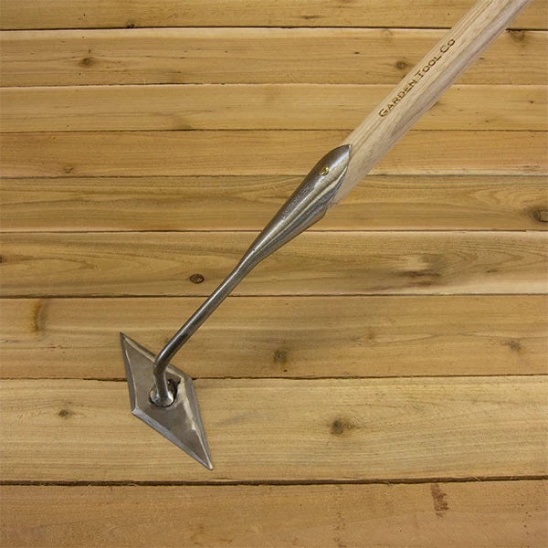 Diamond Hoe by Sneeboer