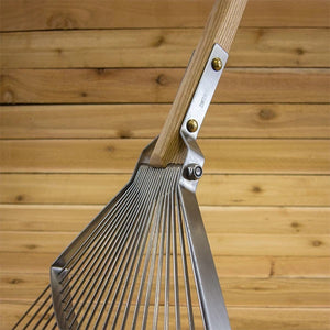 Leaf Rake 20-Tine by Sneeboer