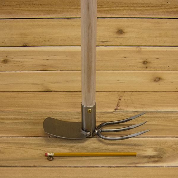 Long Fork and Mattock by Sneeboer