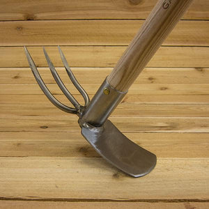 Long Fork and Mattock by Sneeboer